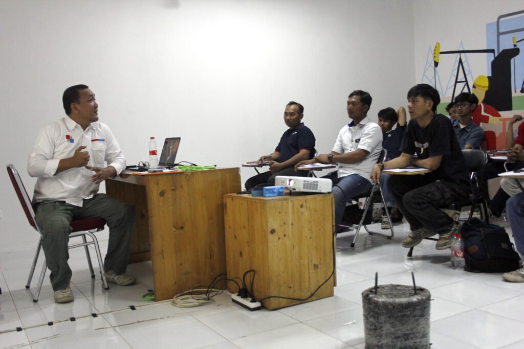 Suasana pelatihan di Davai Karya Pratama